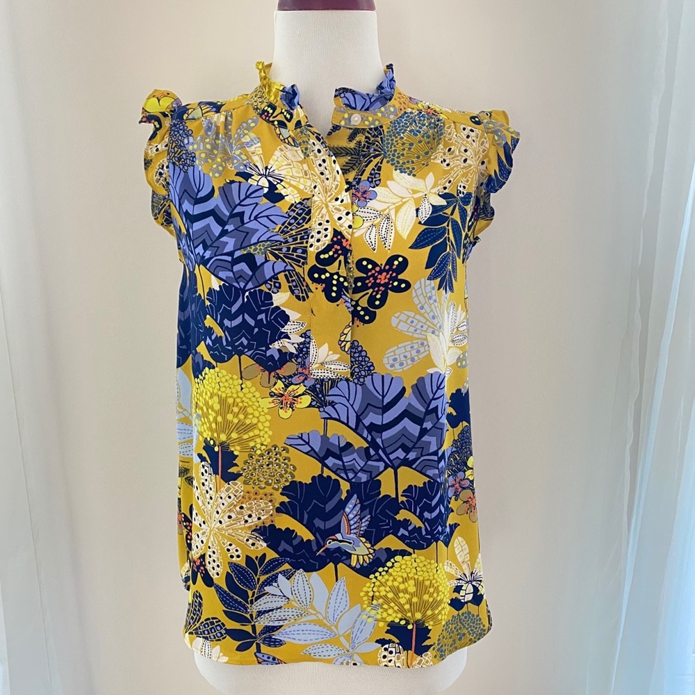 LOFT ruffle sleeveless blouse